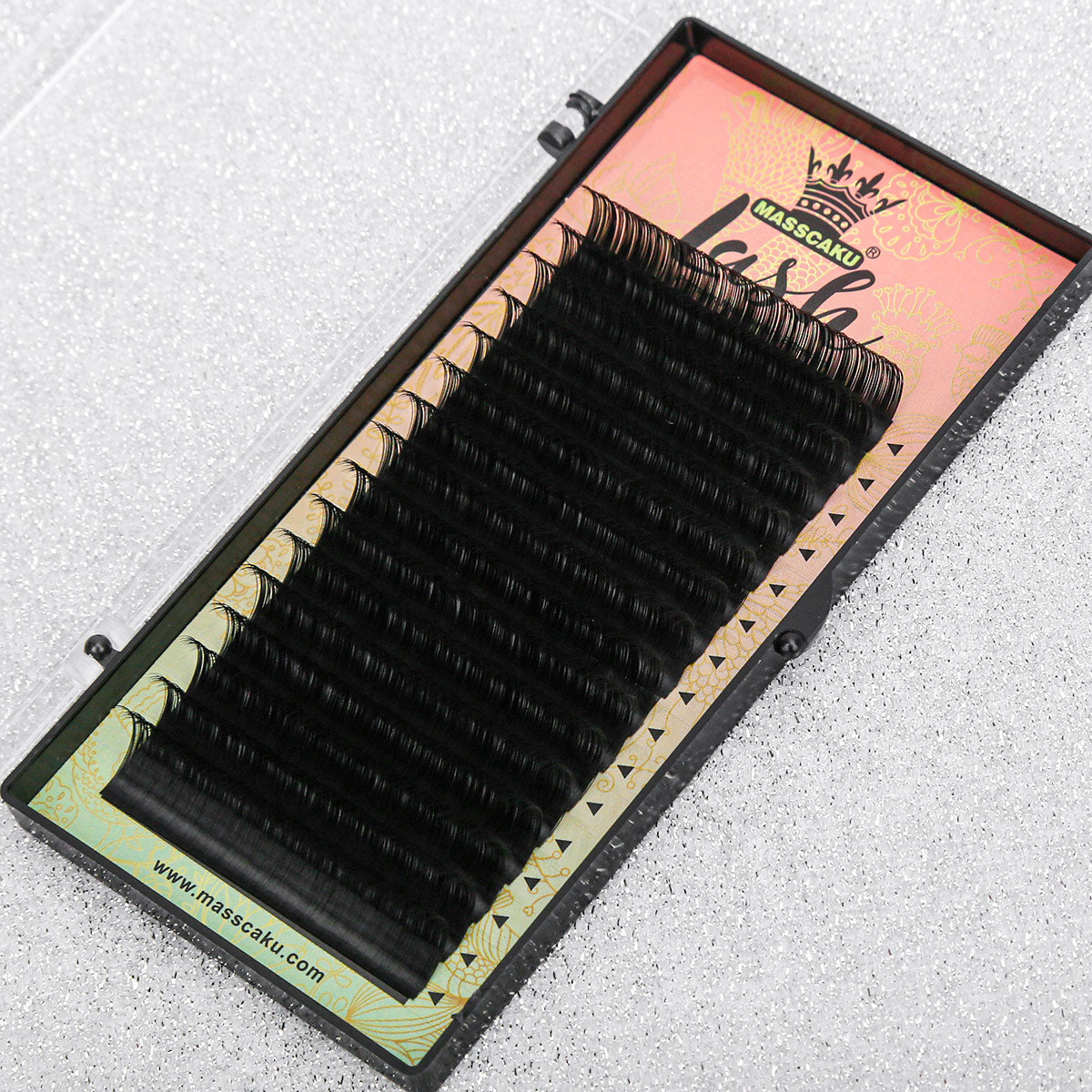 16 Lines Classic Volume Eyelash Extension