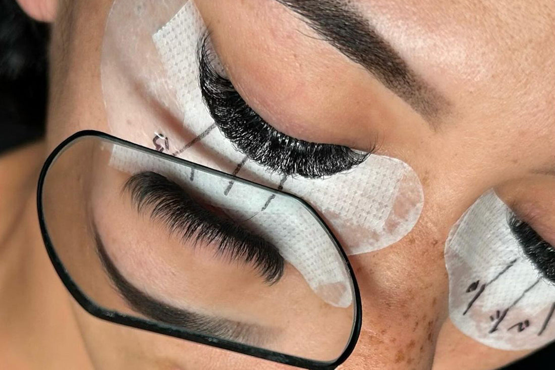In Masscaku — Create a unique eyelash style