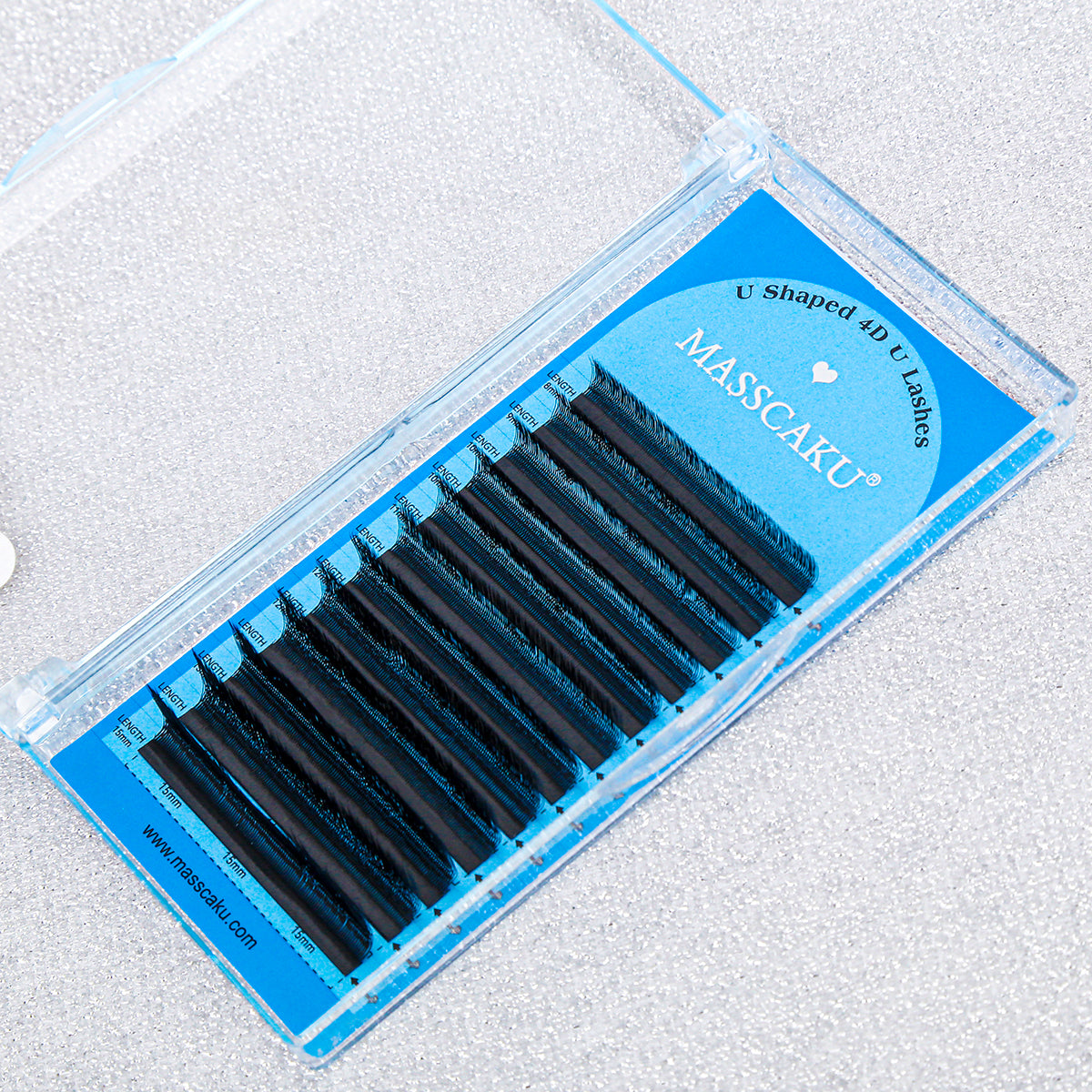 رموش بنية 5D على شكل حرف W 